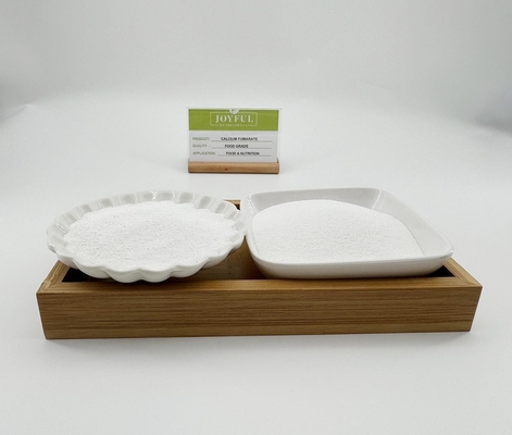 購入 食用品 カルシウムフーマラート粒 CAS 1305-78-8 消化器の健康のために オンライン製造